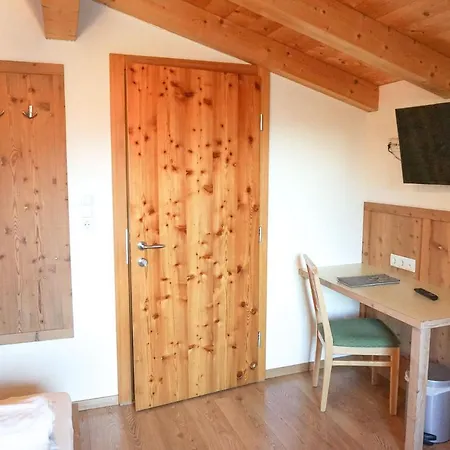 招待所 昂吉尔恩膳食旅馆 奥伯古格尔