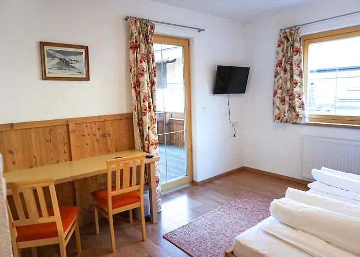 昂吉尔恩膳食旅馆 奥伯古格尔